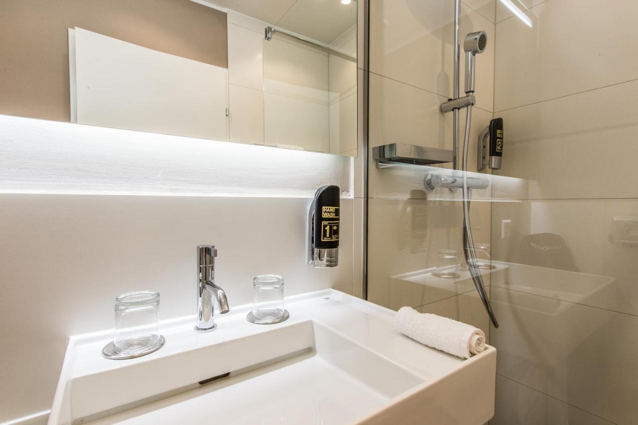 Hotel My Way Zuerich Валлизеллен Экстерьер фото